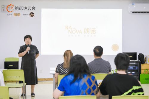 引领未来潮流——探索哈尔滨宠物美容师培训的深度解析